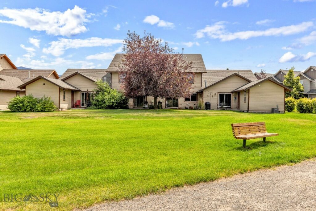 2963 Warbler Way