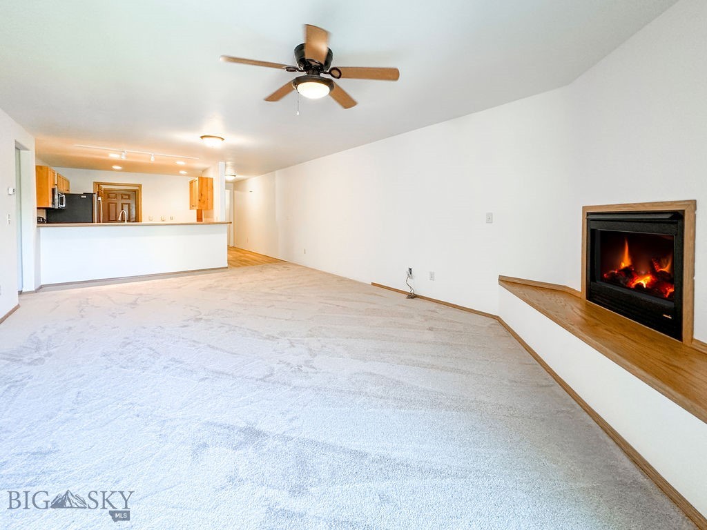 2963 Warbler Way