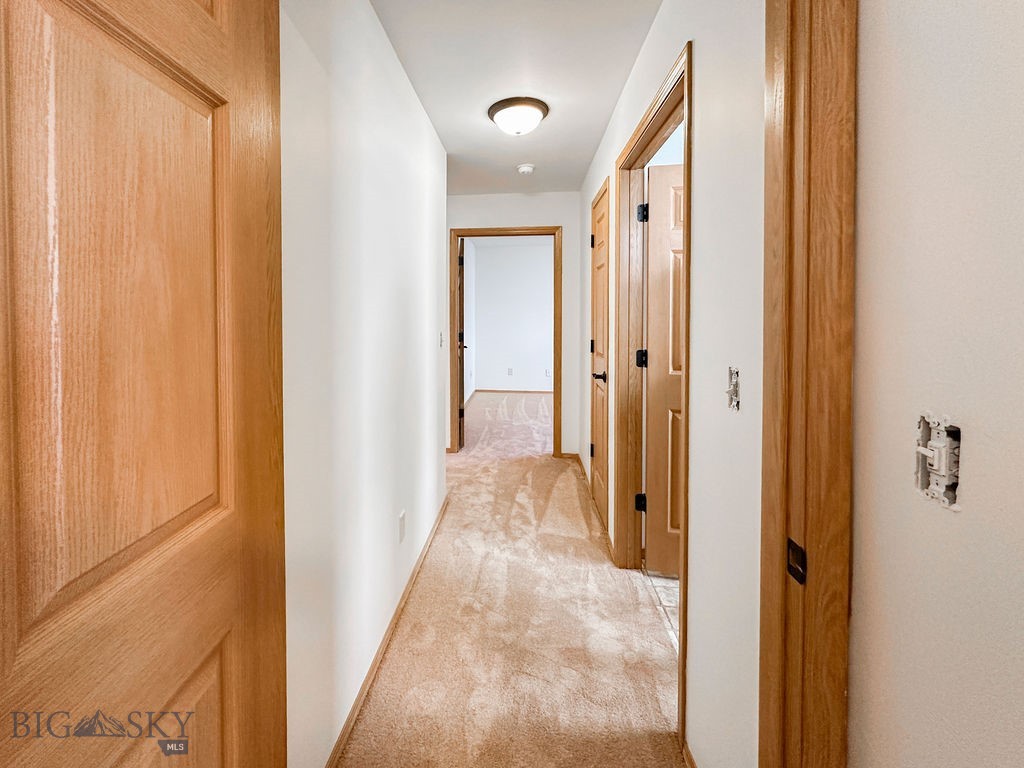 2963 Warbler Way