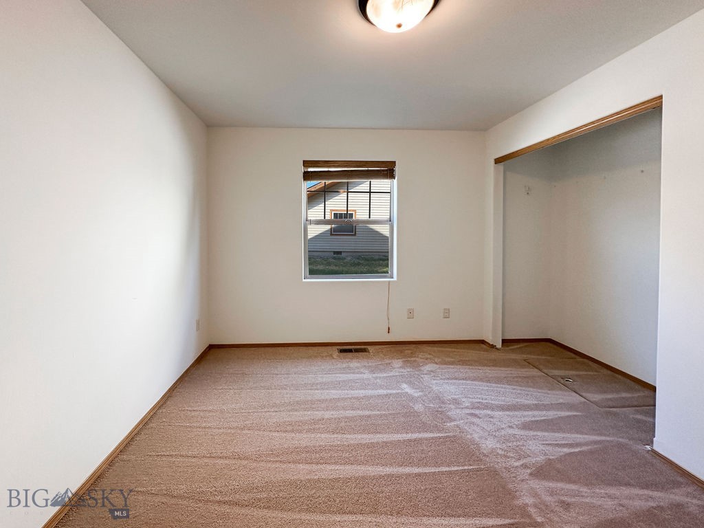 2963 Warbler Way
