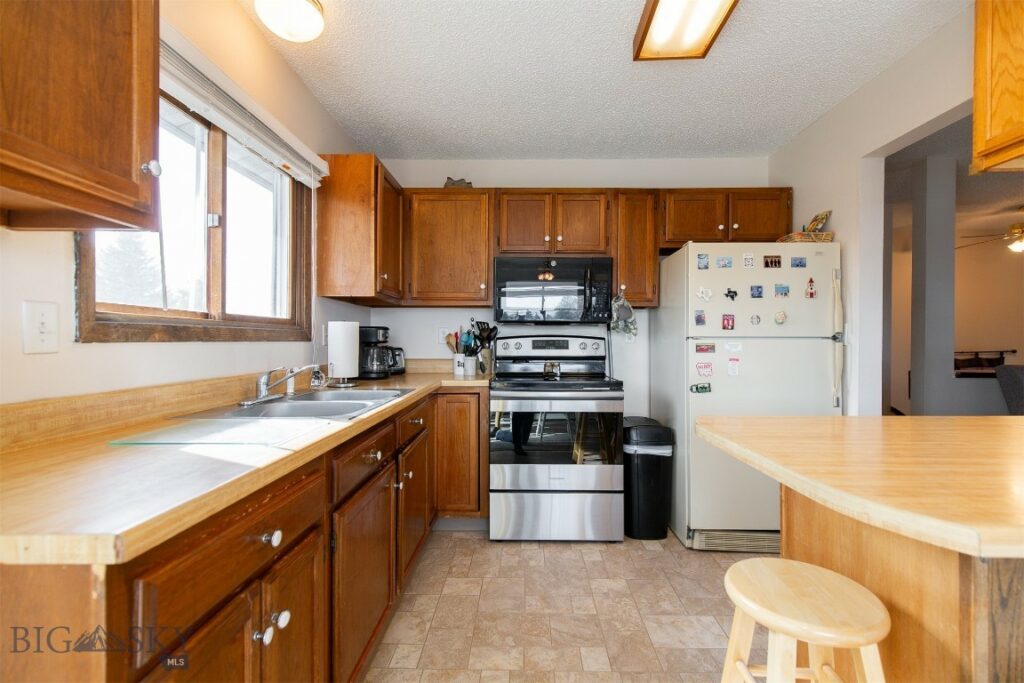 300 McEwen Drive