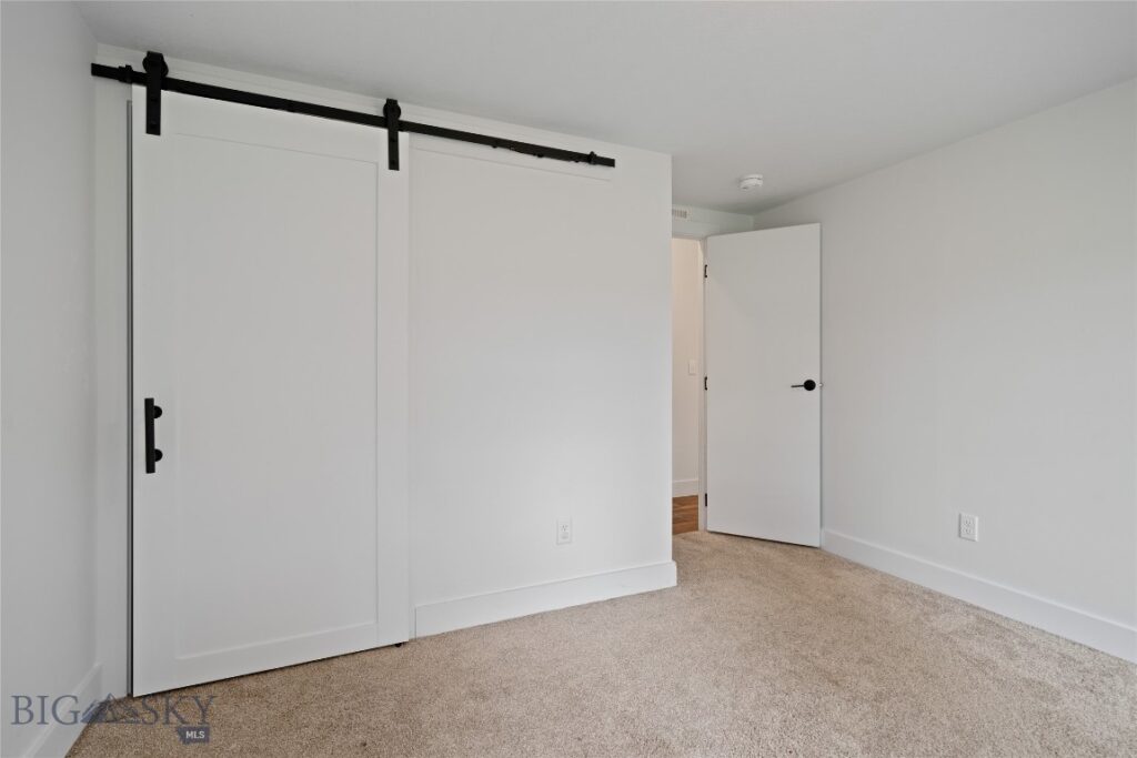 3000 Sales Road