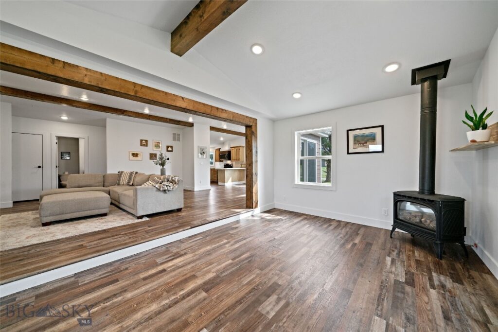 3000 Sales Road