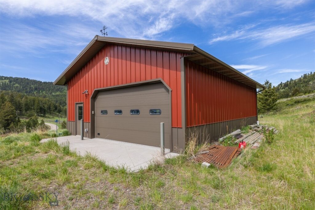 3005 Woodchuck Road
