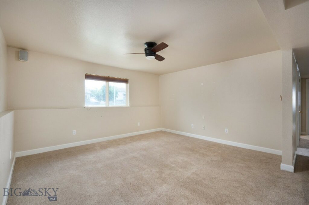 303 Pearl Dr.