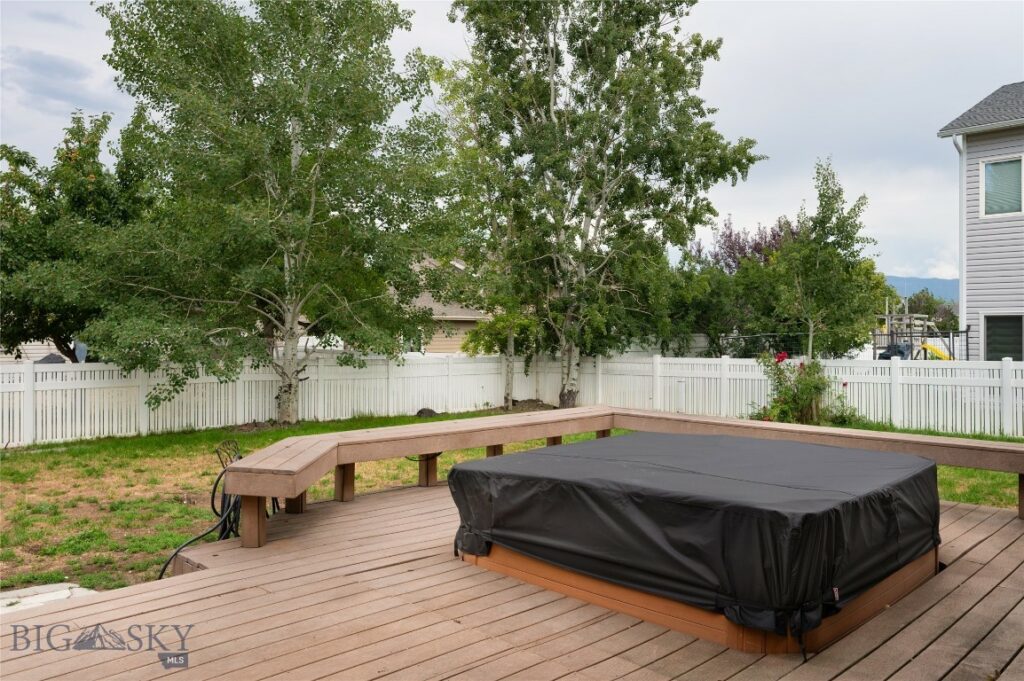 303 Pearl Dr.