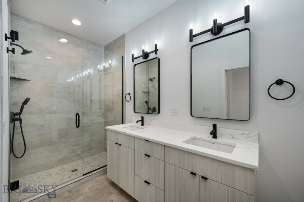 3030 Autumn Grove Street