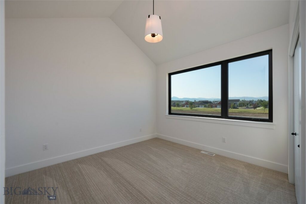 3030 Autumn Grove Street