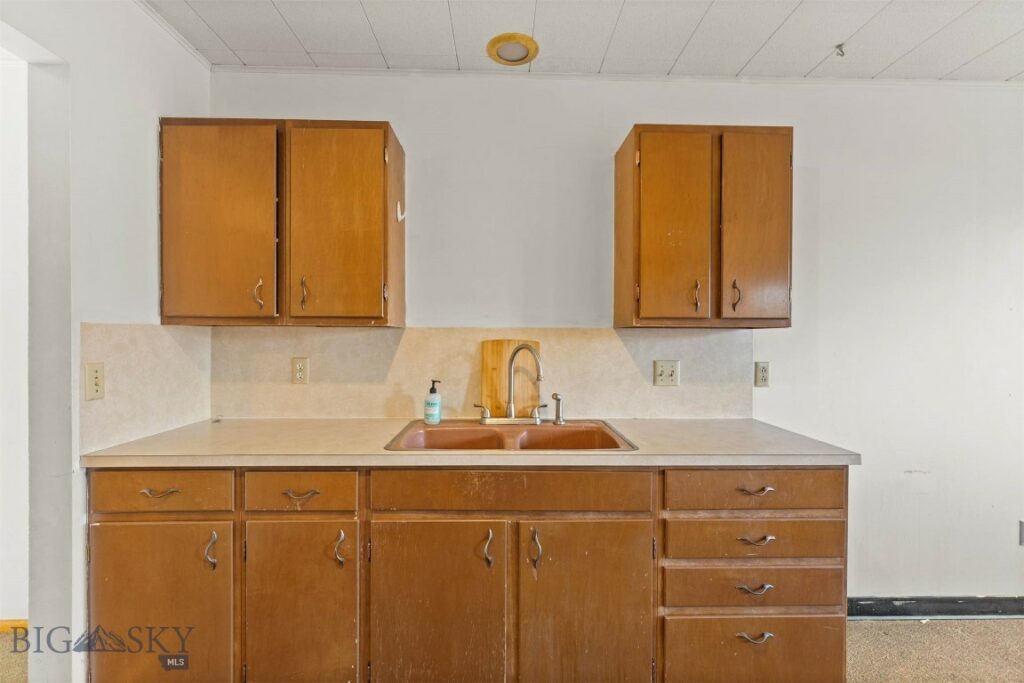 Bozeman MT 59715 - 8