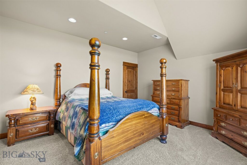 Belgrade MT 59714 - 22