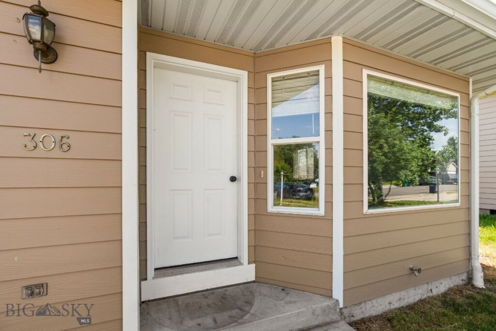 306 Golden Valley Drive