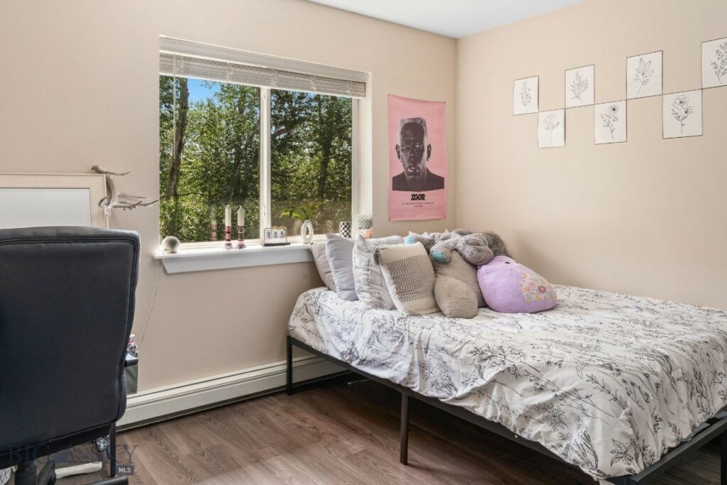 306 Golden Valley Drive