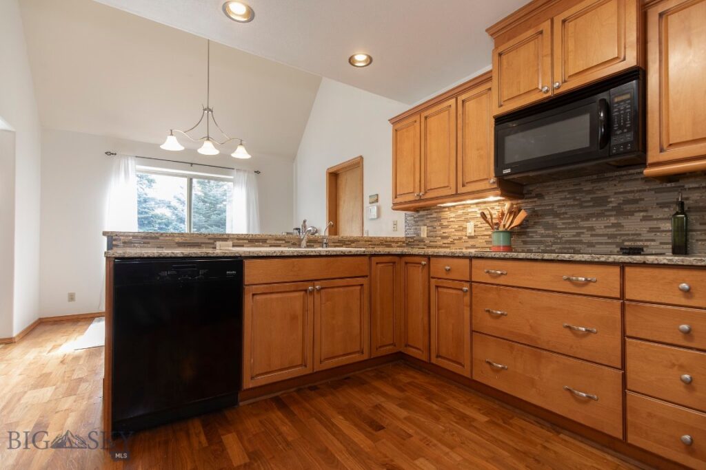 308 N 23rd