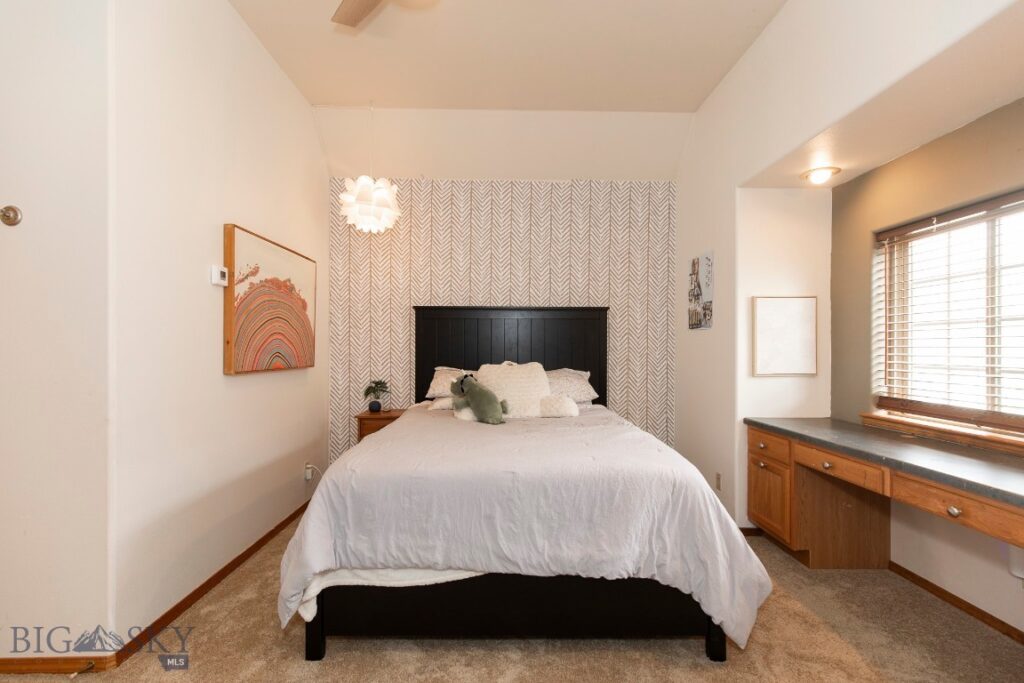 Bozeman MT 59718 - 18