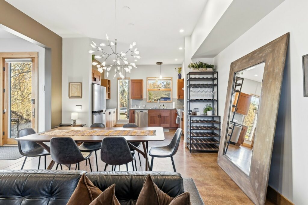 Bozeman MT 59715 - 4