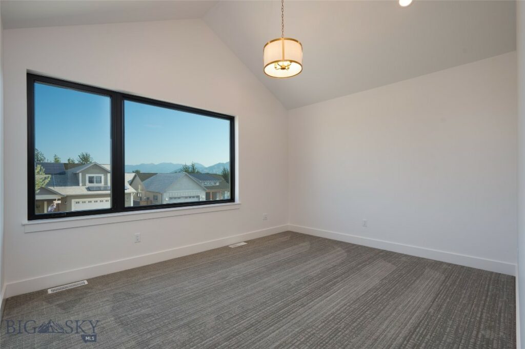 3090 Autumn Grove Street