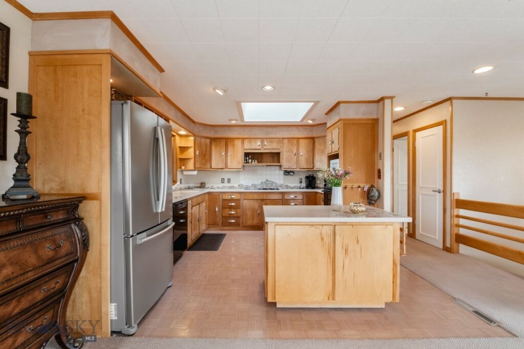 Bozeman MT 59718 - 8