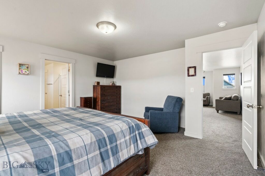 310 Rugged Creek Avenue