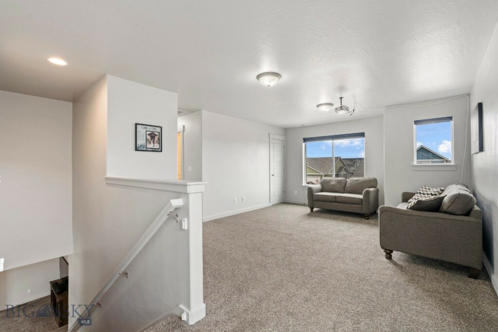 310 Rugged Creek Avenue