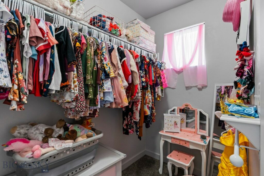 310 Rugged Creek Avenue