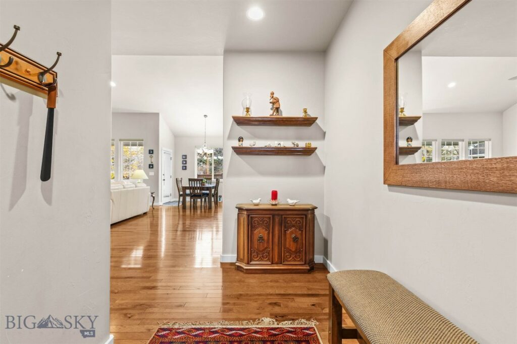 3118 Gardenbrook Lane