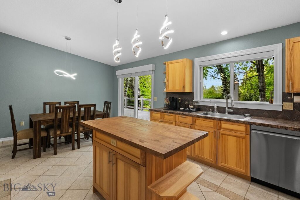 313 Cirque Drive