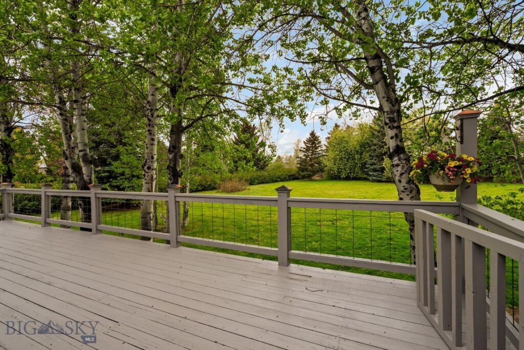 313 Cirque Drive