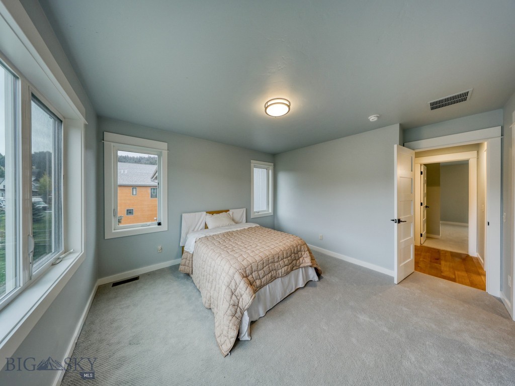 Big Sky MT 59716 - 14