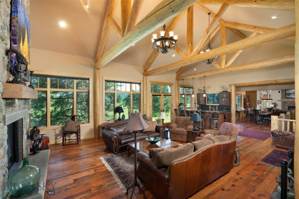 3140 Two Moons Road