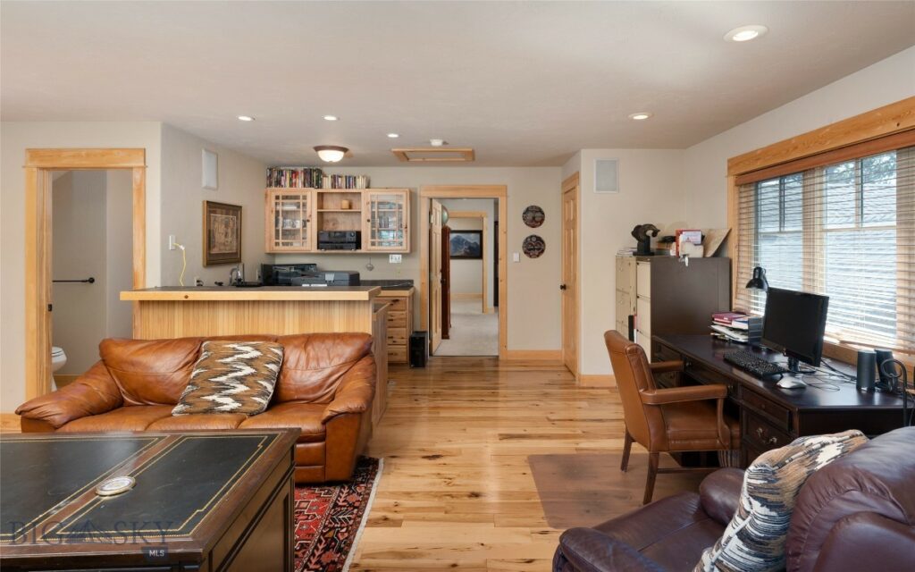 3140 Two Moons Road