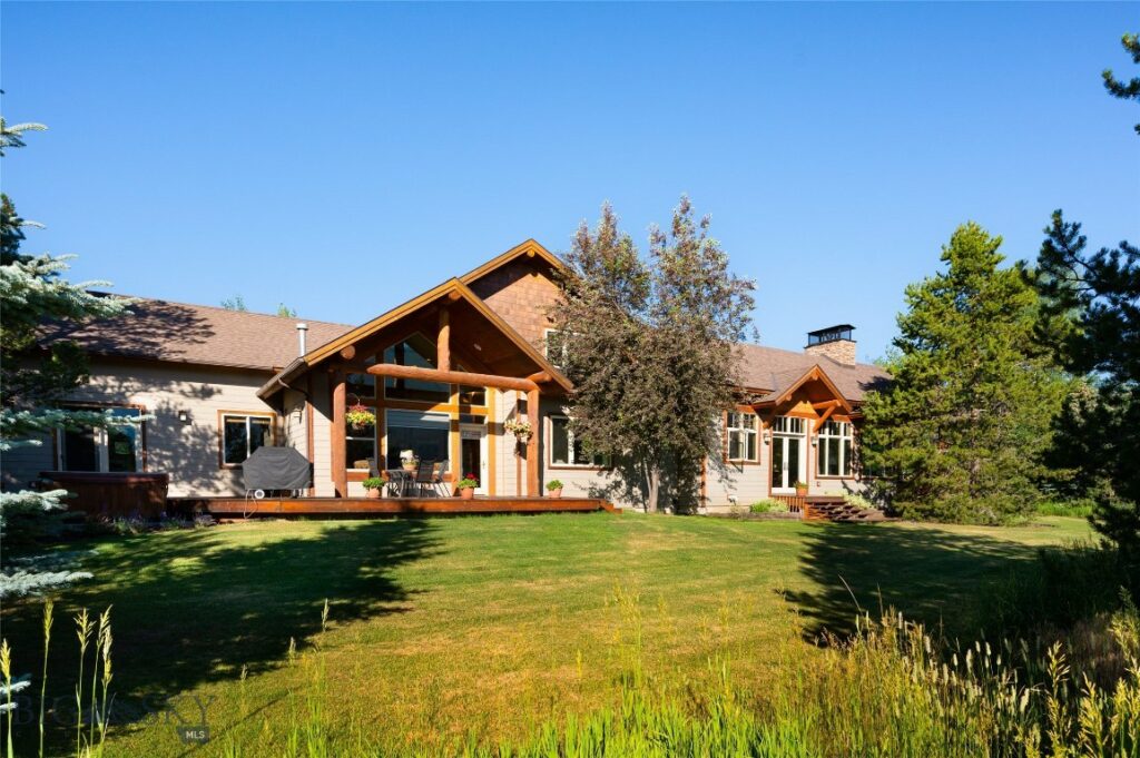 3140 Two Moons Road