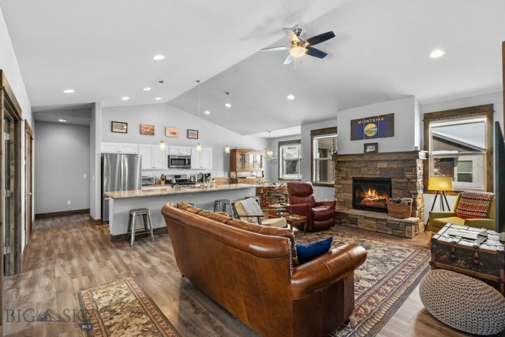 3167 Autumn Grove