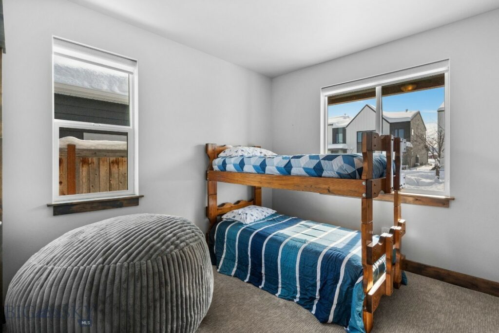 3167 Autumn Grove