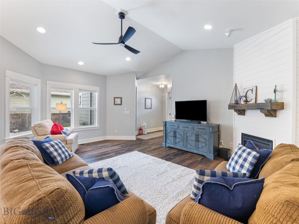 3171 Spring Ridge Drive