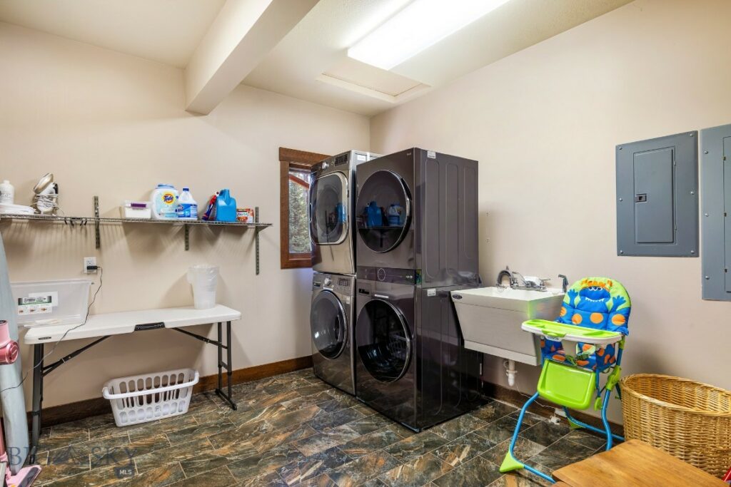 Big Sky MT 59716 - 12