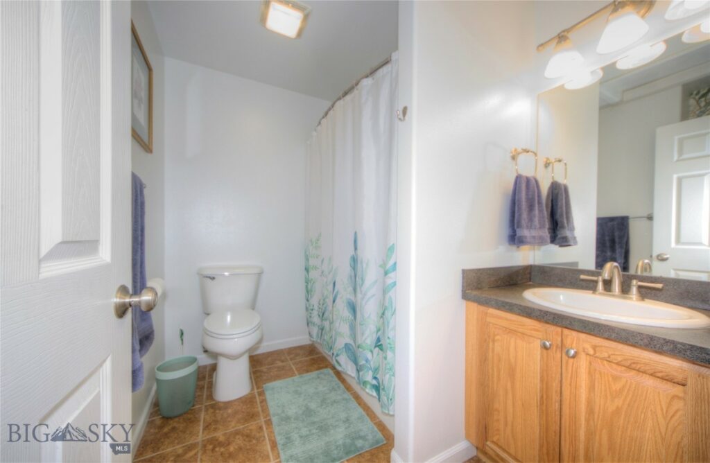 3210 Warbler Way
