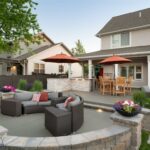 3214 Hillcrest Drive