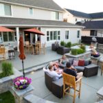 3214 Hillcrest Drive