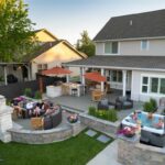 3214 Hillcrest Drive