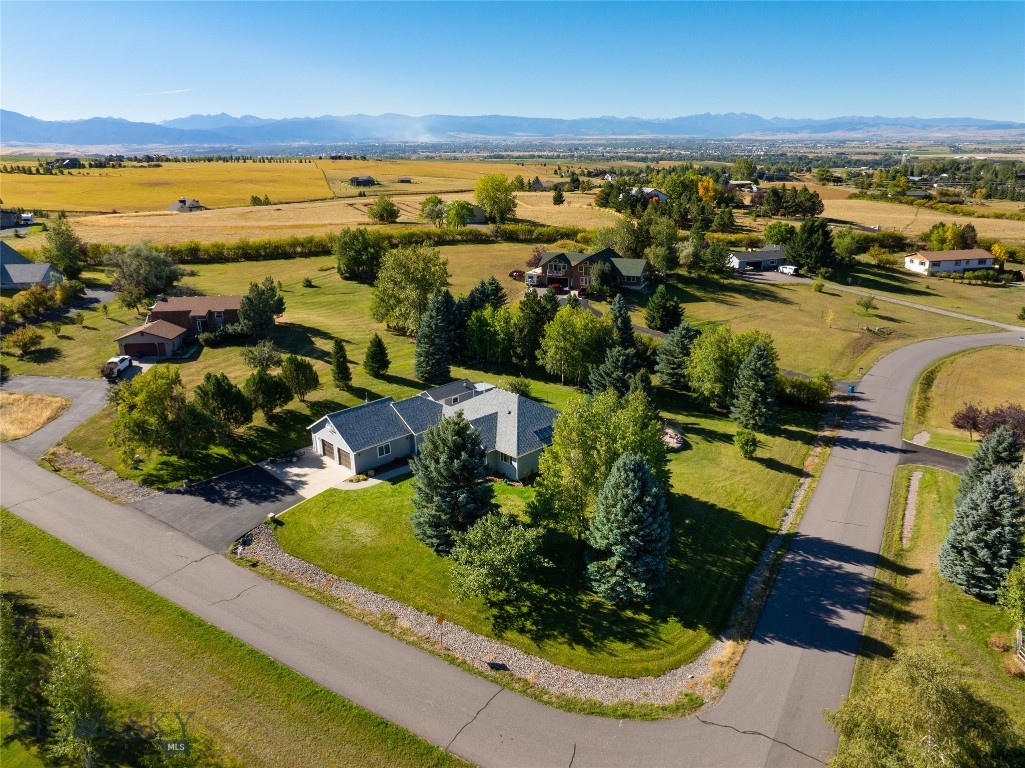 3227 Shooting Star Lane