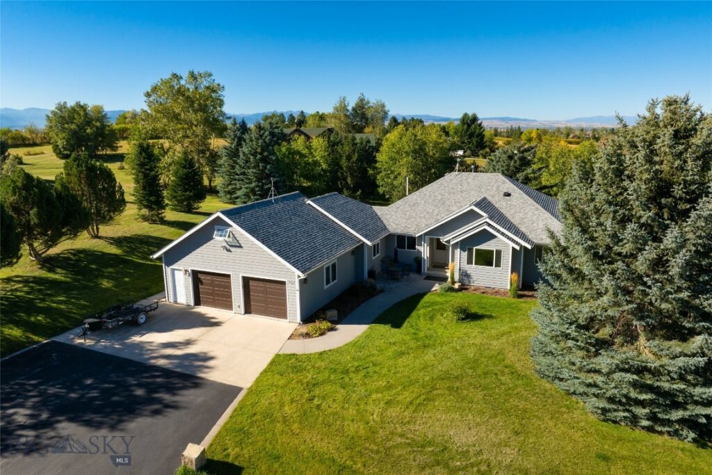 3227 Shooting Star Lane