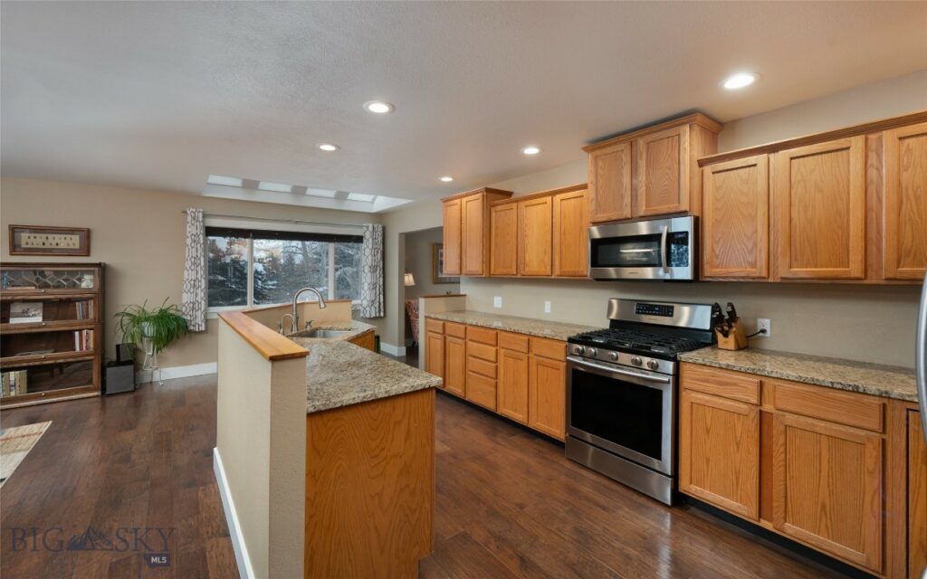 3227 Shooting Star Lane