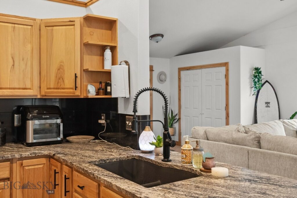 Bozeman MT 59718 - 17