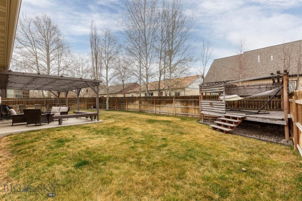 325 Cedar Wood Circle