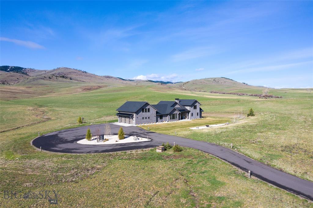 3260 Stampede Trail, Gallatin Gateway, MT