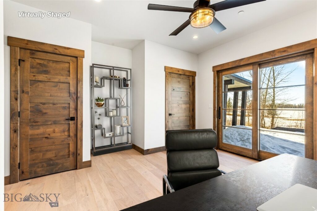 33 Leachman Lane
