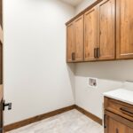 33 Leachman Lane