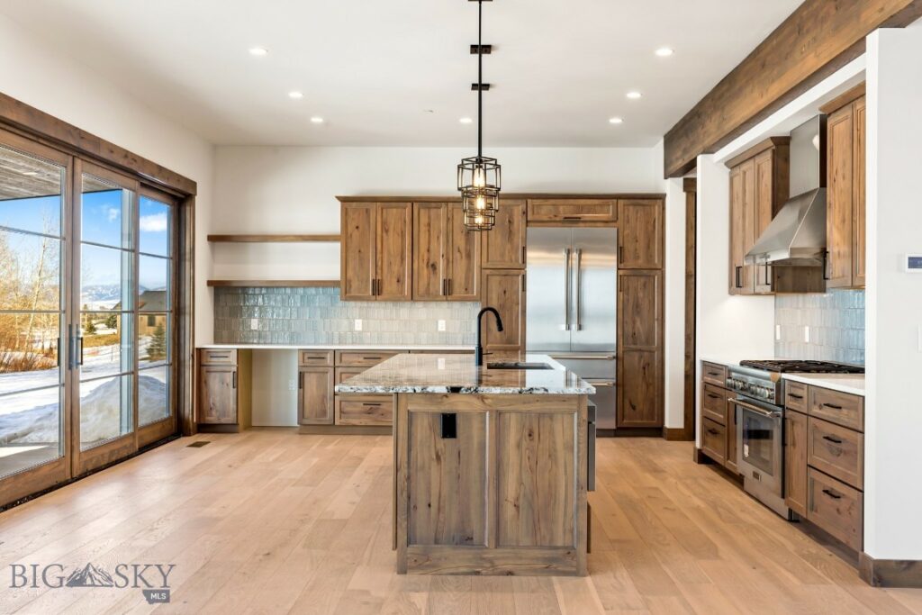 33 Leachman Lane