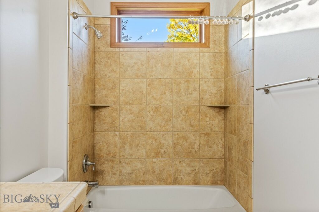 Bozeman MT 59715 - 18