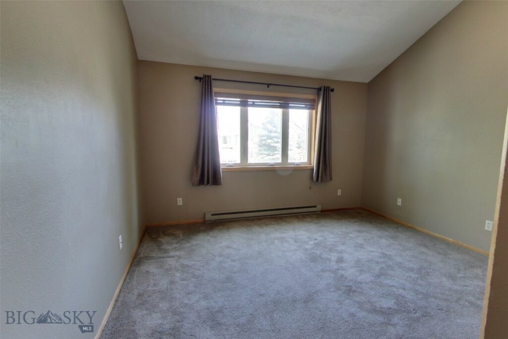 332 N Cottonwood Road